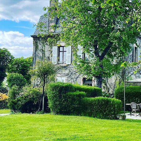 VILLA MURA gite luxe avec piscine et spa campagne et grand air nouvelle Aquitaine Corrèze Neuvic  Esterno foto