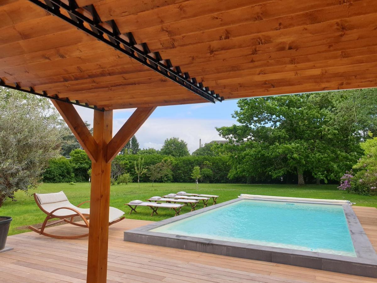VILLA MURA gite luxe avec piscine et spa campagne et grand air nouvelle Aquitaine Corrèze Neuvic  Esterno foto