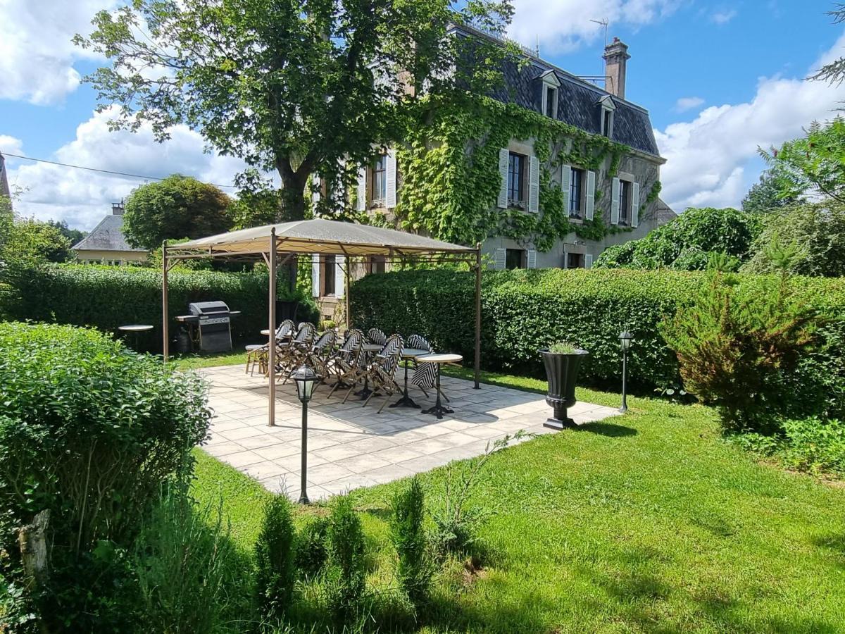 VILLA MURA gite luxe avec piscine et spa campagne et grand air nouvelle Aquitaine Corrèze Neuvic  Esterno foto